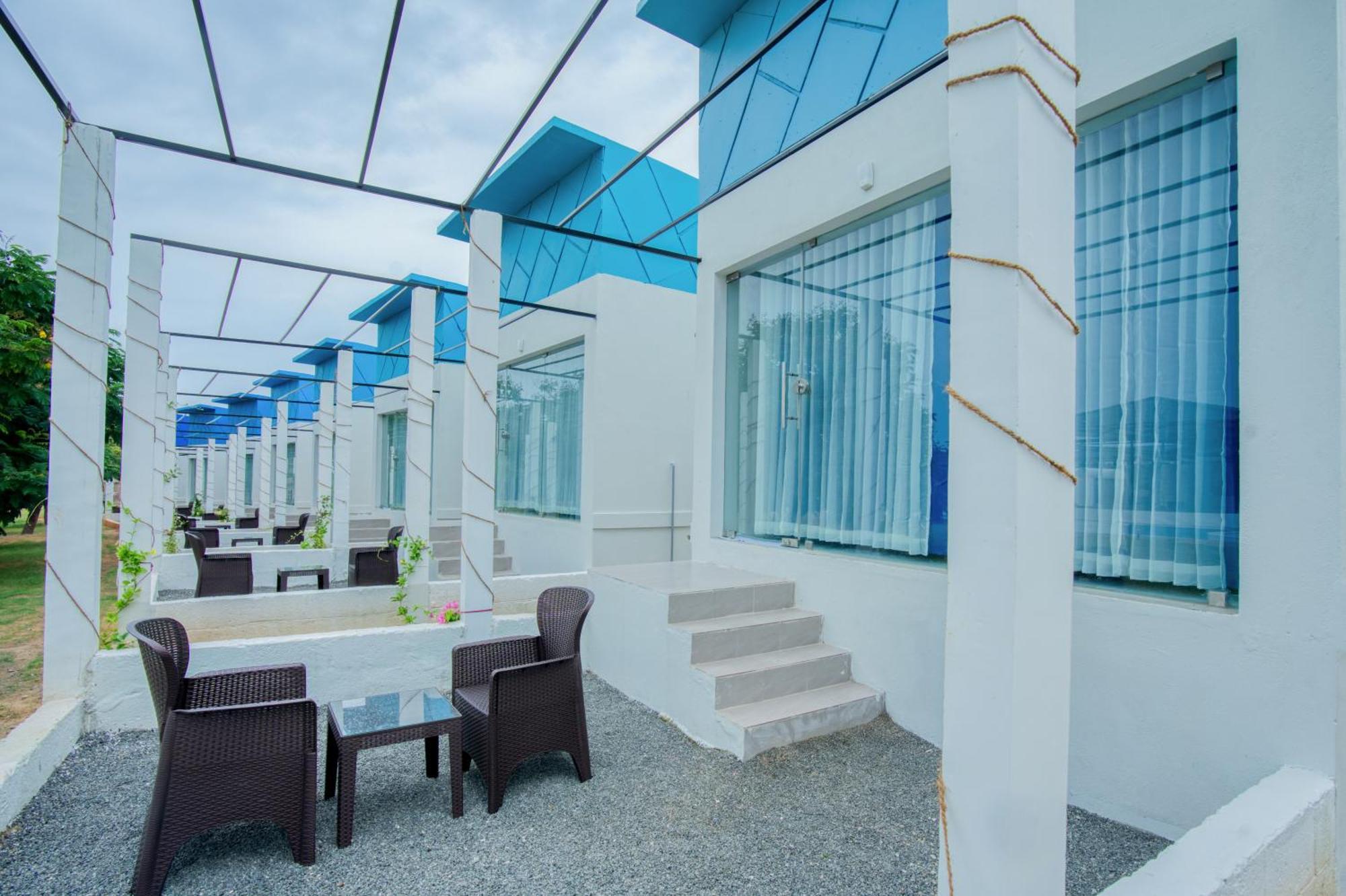 Seaborne Beach Resort Ауровиль Экстерьер фото