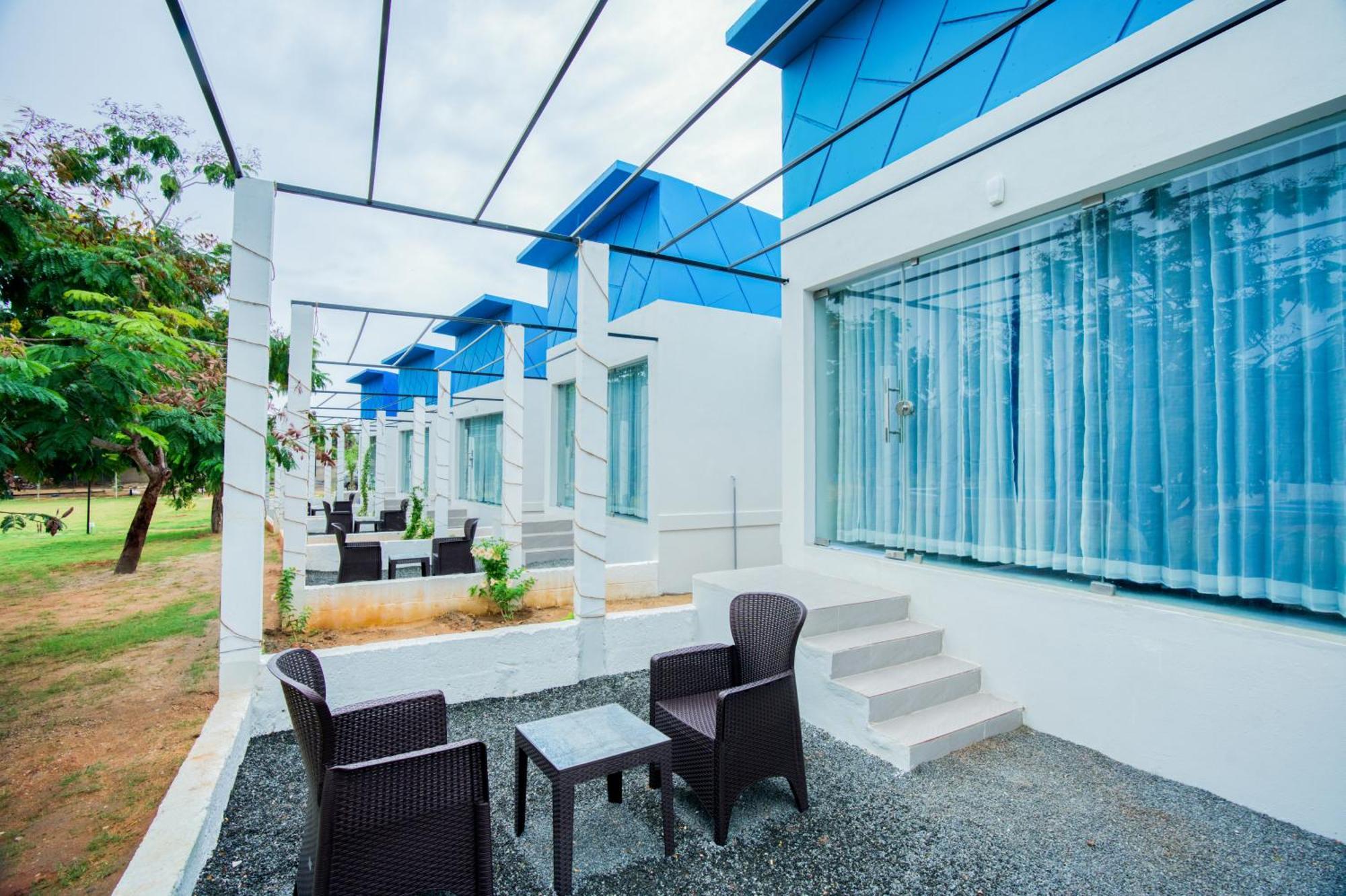 Seaborne Beach Resort Ауровиль Экстерьер фото